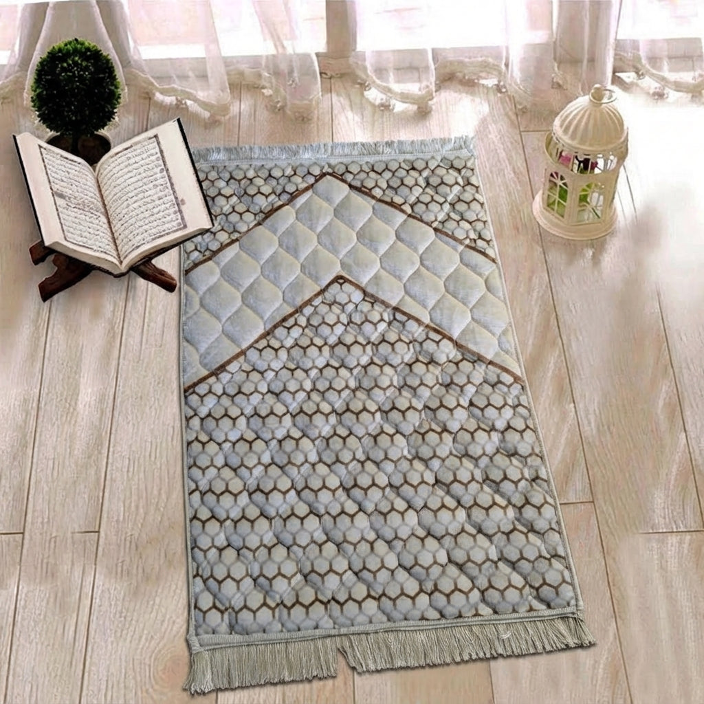 The Velvet Honeycomb Quilted Janamaz